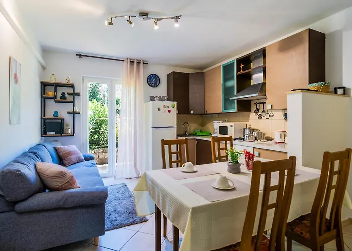 2 Bedroom Amazing In Lejlighed Split